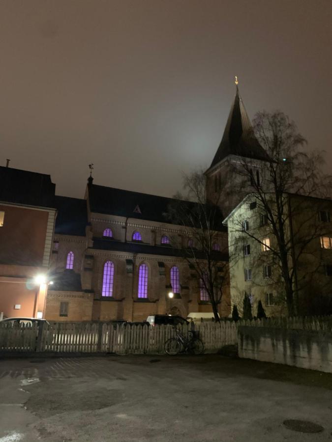 Rueuetli - Cute Old Town Apartment - 2 Big Beds, Free Parking Tartu Exterior photo