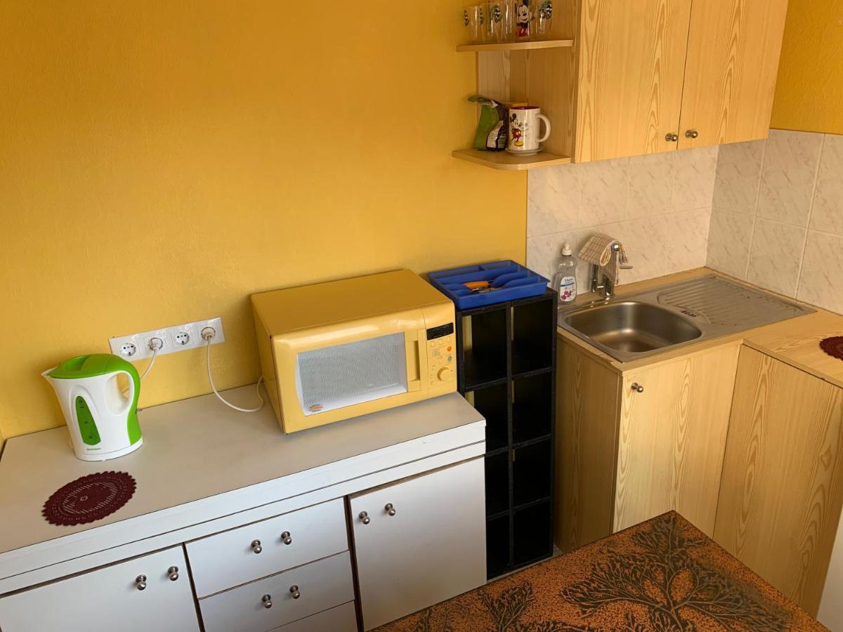 Rueuetli - Cute Old Town Apartment - 2 Big Beds, Free Parking Tartu Exterior photo