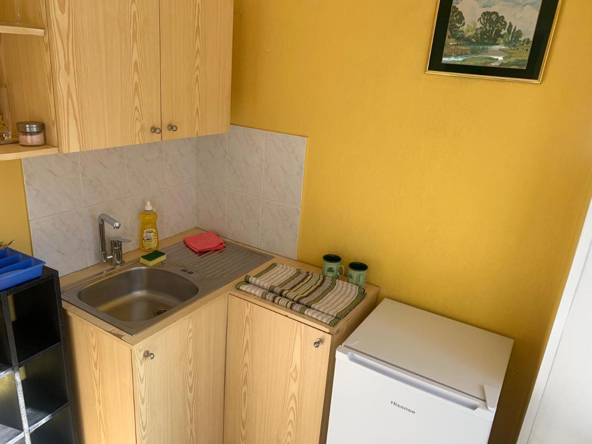 Rueuetli - Cute Old Town Apartment - 2 Big Beds, Free Parking Tartu Exterior photo